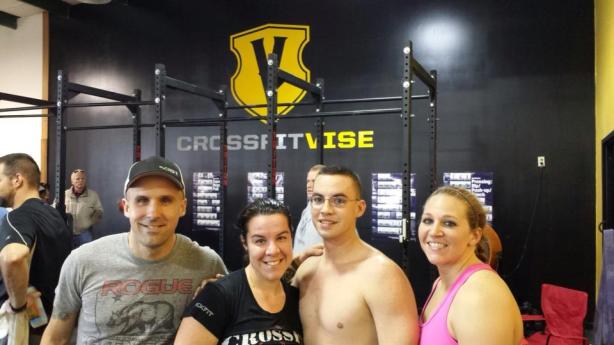 Logan Carly Jeff Angie at Vise