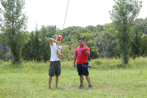 10351725_684940151554619_4874301883950540558_n